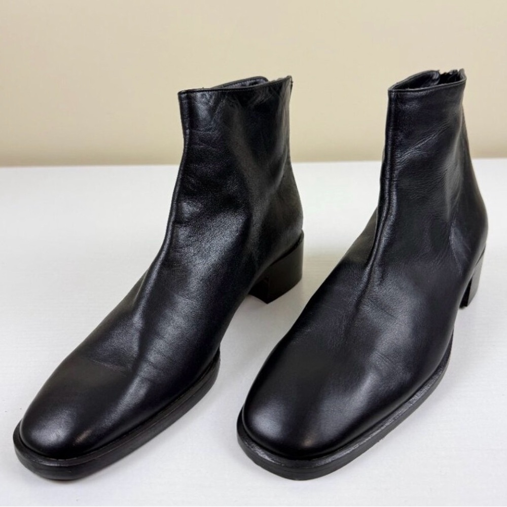 NEW Cole Haan Black Leather Ankle Boots Made In Italy